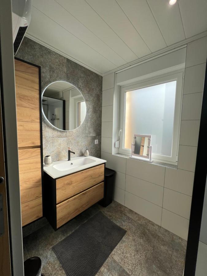 Le Sejour Qu'On M Hotel Le Cateau-Cambresis ภายนอก รูปภาพ